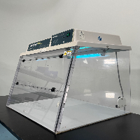 AirClean 600 PCR Workstation image 1